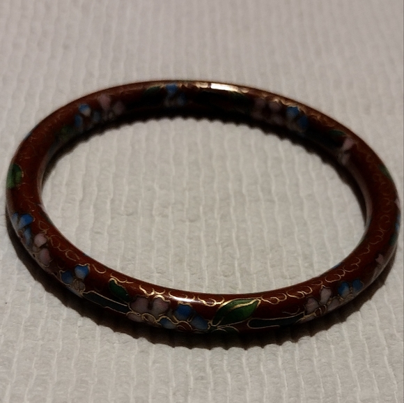 Hand enameled oriental design bangle bracelet - Picture 16 of 16
